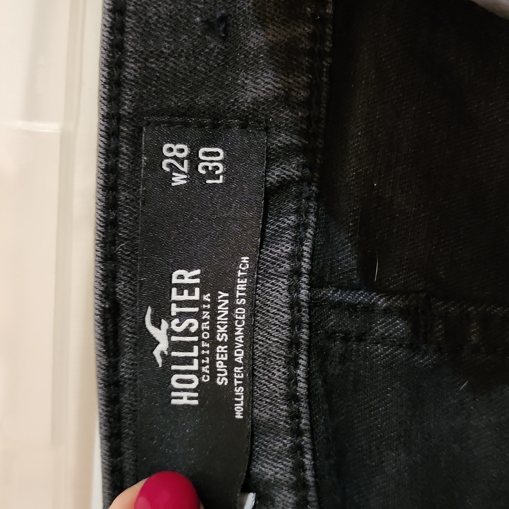 Jeans - Picture 3 of 4
